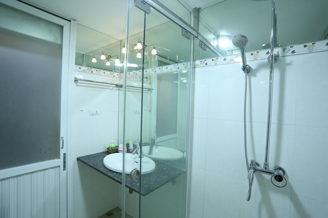 Tuti Lakeside Homestay Hanoi Exterior photo